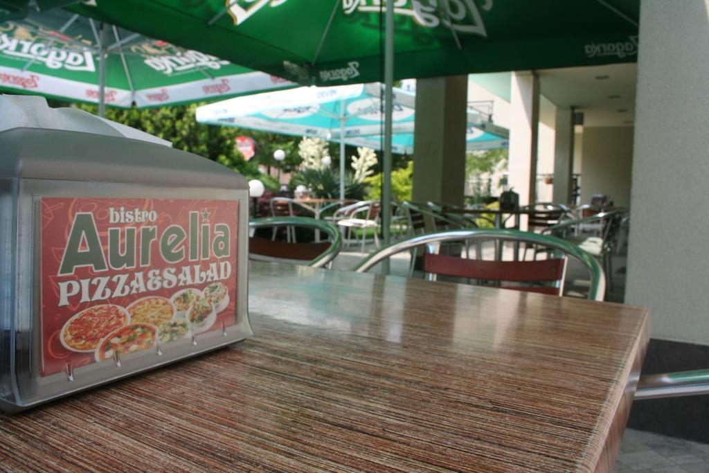 Family Hotel Aurelia Σάνι Μπιτς Εξωτερικό φωτογραφία