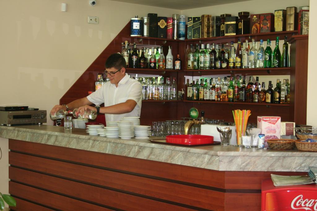 Family Hotel Aurelia Σάνι Μπιτς Εξωτερικό φωτογραφία