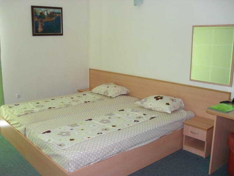 Family Hotel Aurelia Σάνι Μπιτς Εξωτερικό φωτογραφία