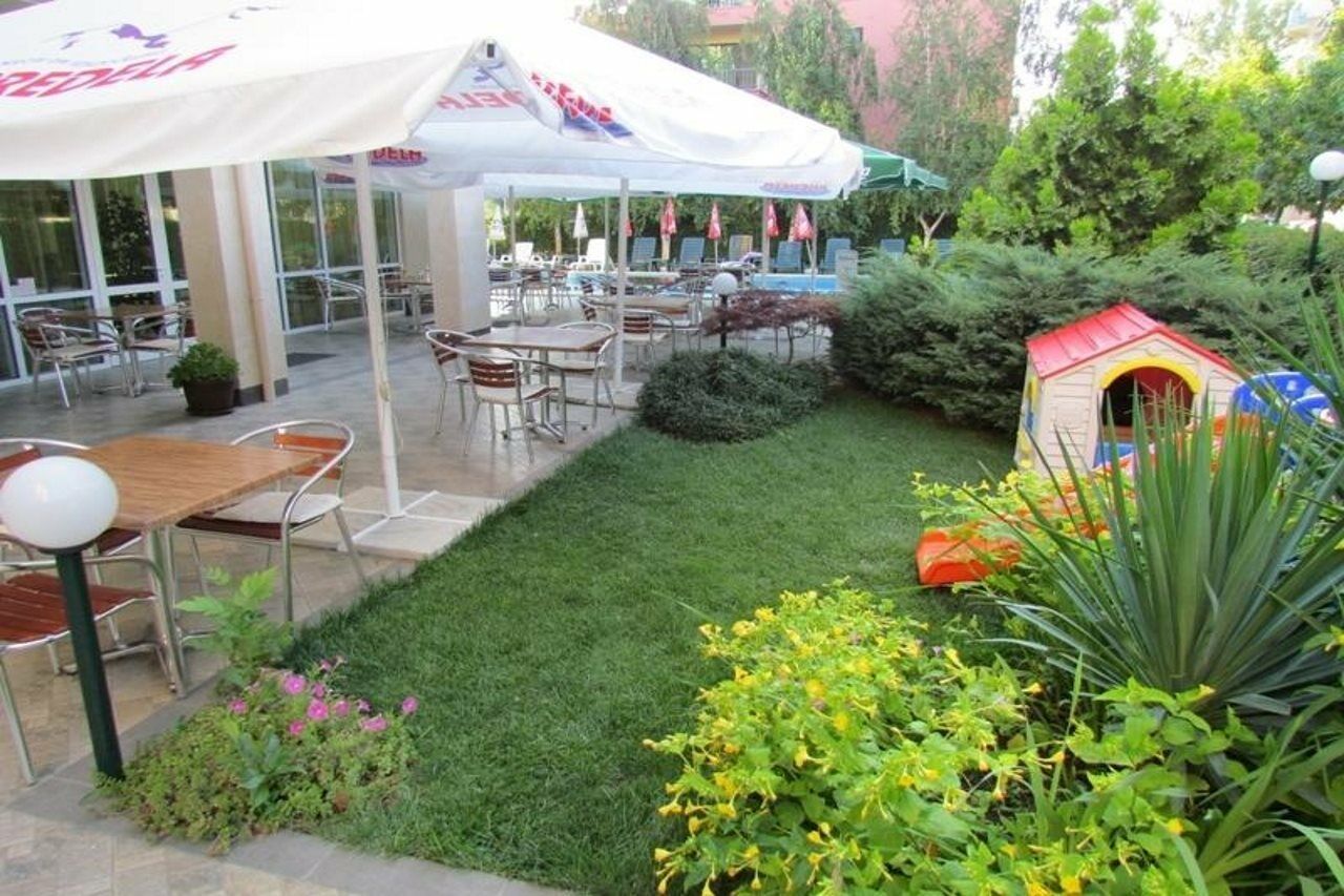 Family Hotel Aurelia Σάνι Μπιτς Εξωτερικό φωτογραφία