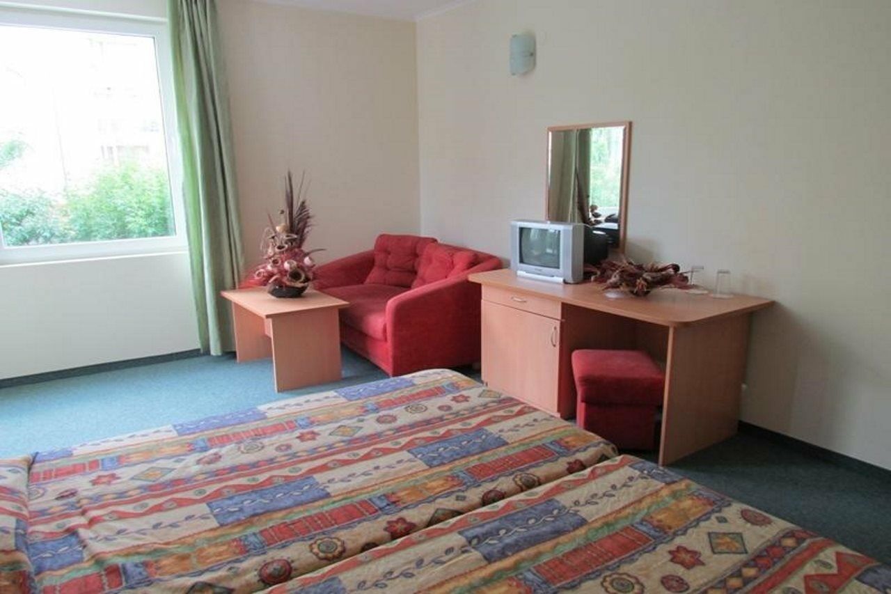Family Hotel Aurelia Σάνι Μπιτς Εξωτερικό φωτογραφία