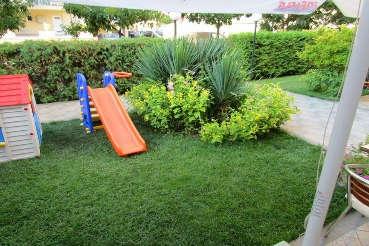 Family Hotel Aurelia Σάνι Μπιτς Εξωτερικό φωτογραφία